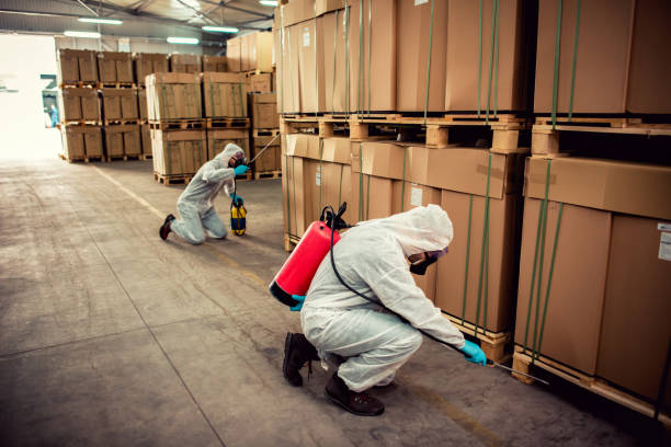 Best Commercial Pest Control Services  in Overland Park, KS